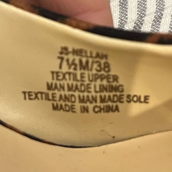 Jessica Simpson Nellah Leopard Platform 5.5” Heels Pumps NWOB 7.5 - Picture 11 of 12